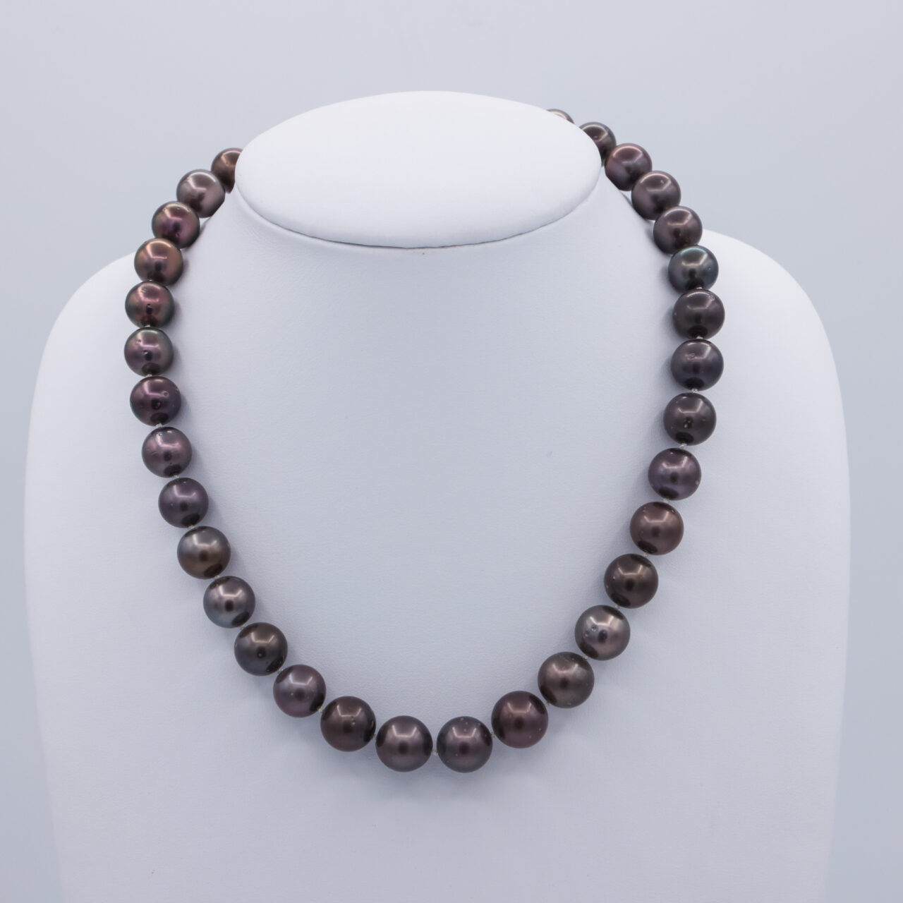 Tahiti Pearl Necklace on White Silk Thread with 18ct White Gold Clasp